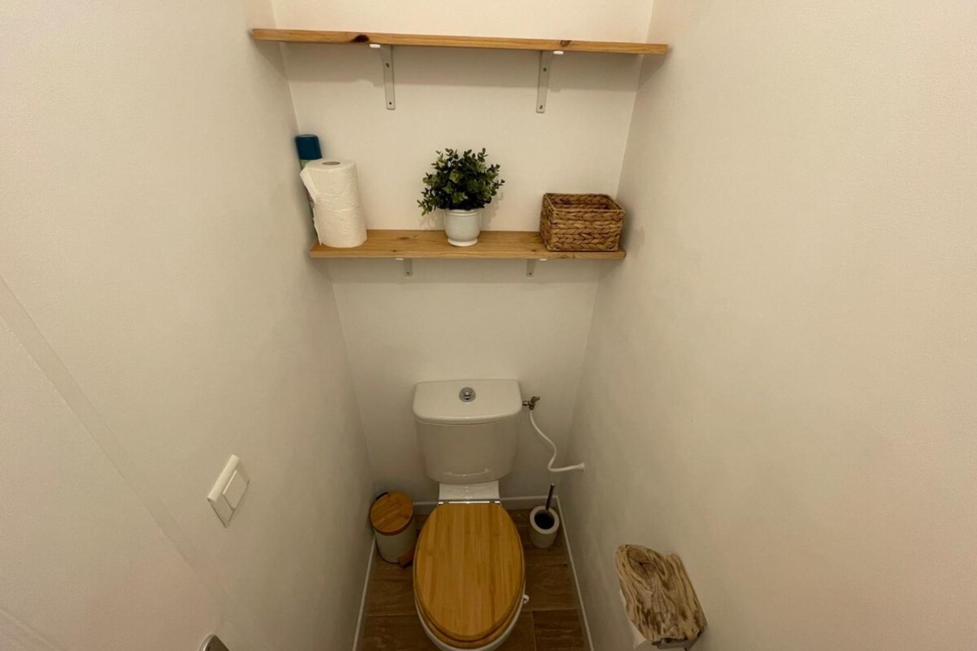 Charming Air-Conditioned One-Bedroom 150M From Cavaliere Beach 르 라방두 외부 사진